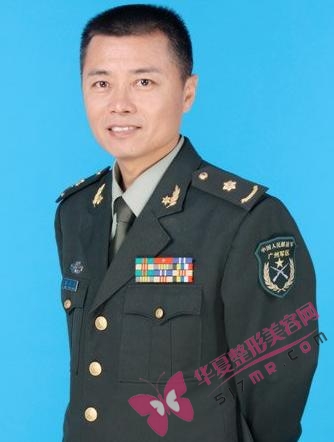 广州权威隆胸专家--张建军